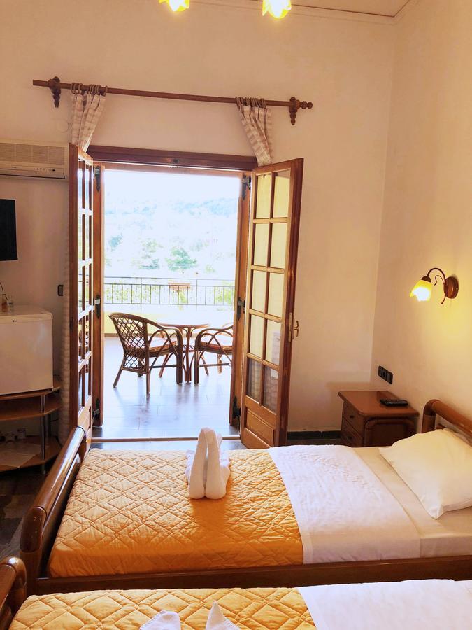 Regina Hotel Vaszilátika Kültér fotó
